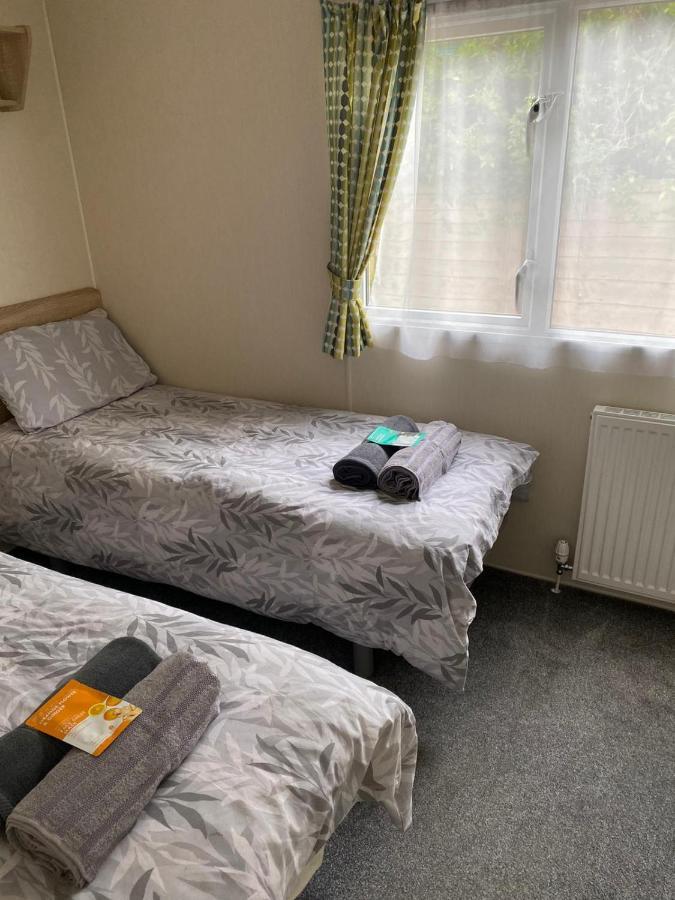 Yogi'S Space Birchington-on-Sea Esterno foto